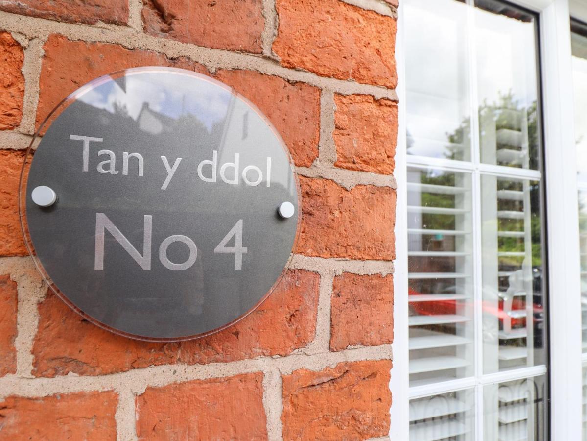 Tan Y Ddol Villa Welshpool Exterior photo
